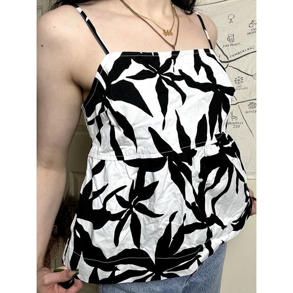 FREE ASSEMBLY small Hawaiian tank top - Picture 3 of 7